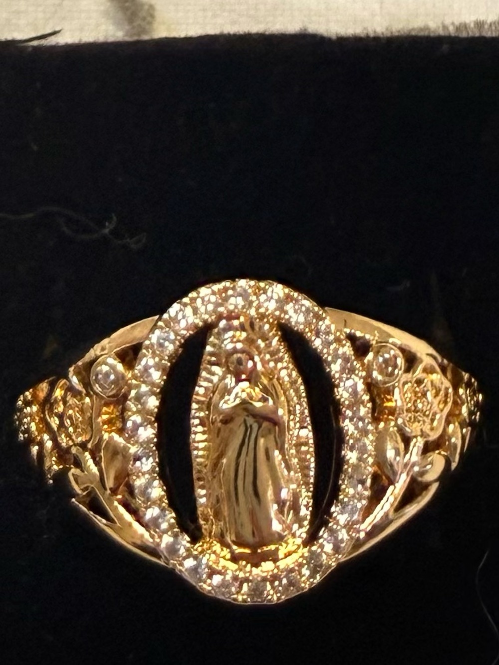 Gold-Tone Virgin Mary Oval Ring with Clear Crystal Accents
